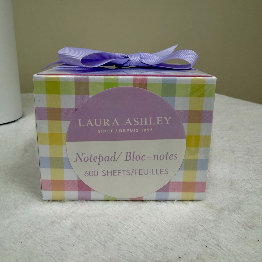 Laura Ashley Notepad - Picture 4 of 4